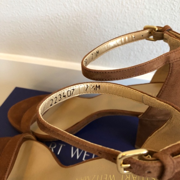 STUART WEITZMAN HEELS - Picture 13 of 15